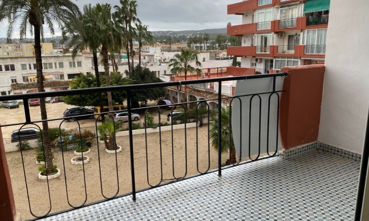 Resale - Apartment -
Jávea - El Arenal