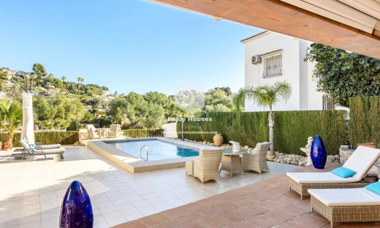 Rynek Wtórny - Willa -
Benissa - Cala Advocat - Baladrar