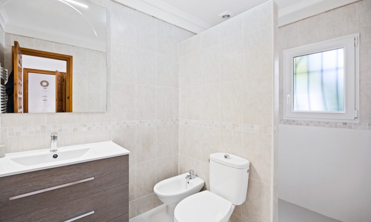 Rynek Wtórny - Willa -
Jávea / Xàbia - La Granadella  - Costa Nova