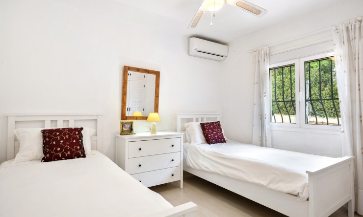 Rynek Wtórny - Willa -
Jávea / Xàbia - Partides comunes - Adsubia