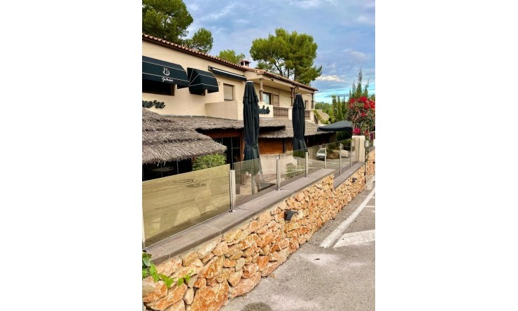 Resale - Bar / Restaurant -
Moraira - Pinar del Advocat - Cometa