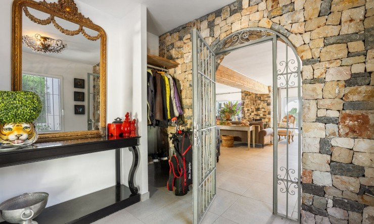 Resale - Villa -
Altea - Altea La Vella