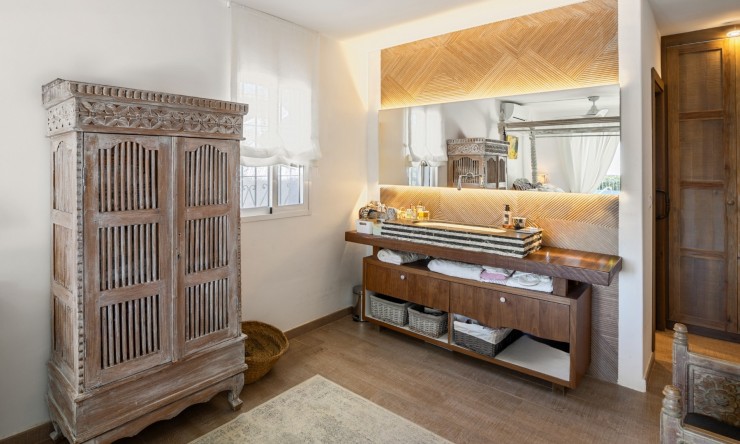 Resale - Villa -
Altea - Altea La Vella