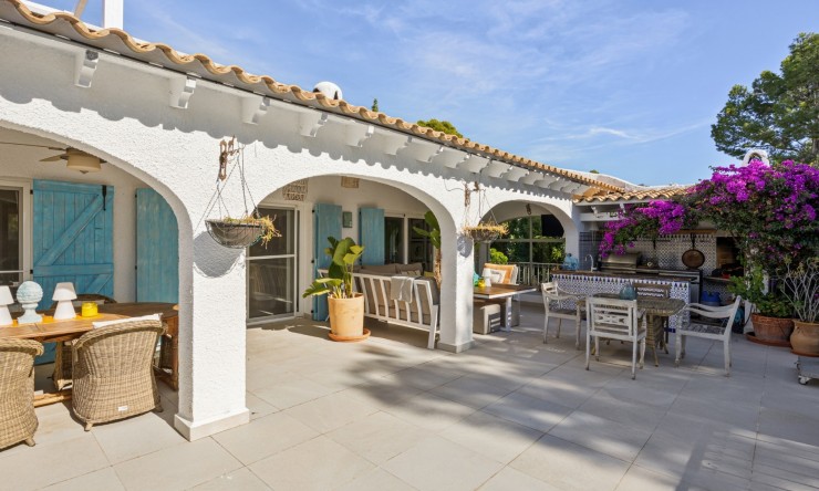 Resale - Villa -
Altea - Altea La Vella