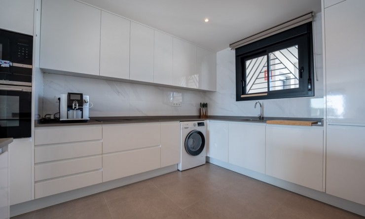 Revente - Appartement -
Orihuela Costa