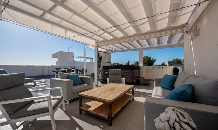 Revente - Appartement -
Orihuela Costa