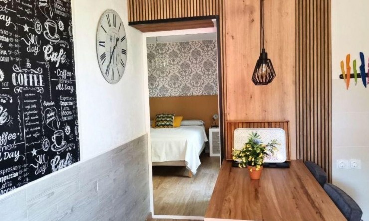 Resale - Villa -
Albir - Center