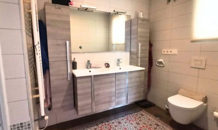 Resale - Villa -
Albir - Center