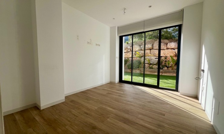 Resale - Villa -
Polop