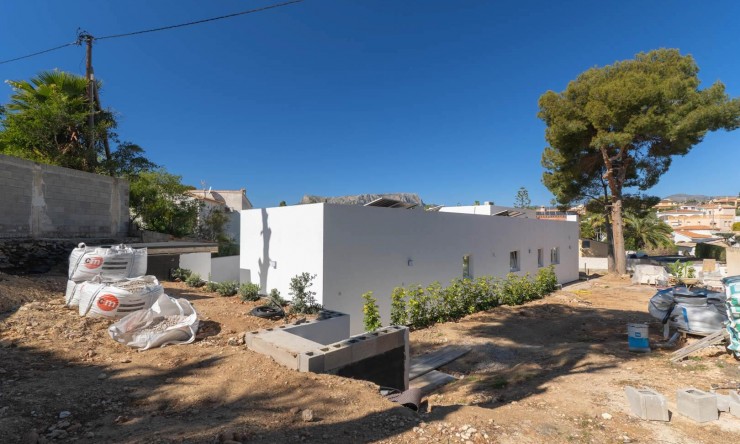 Resale - Villa -
Calpe - La Calalga