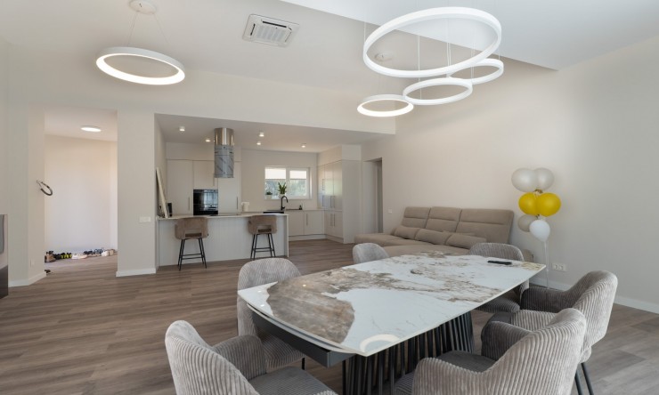 Resale - Villa -
Calpe - La Calalga