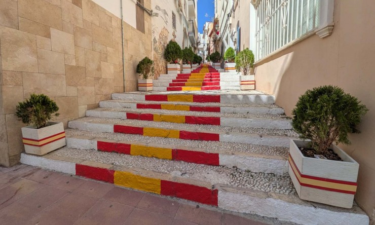 Resale - Villa -
Calpe - La Calalga