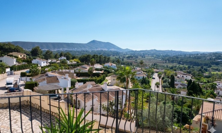 Resale - Villa -
Jávea / Xàbia - Partides comunes - Adsubia