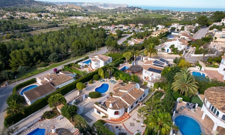 Resale - Villa -
Jávea / Xàbia - Cap Martí - El Tossalet - Pinomar