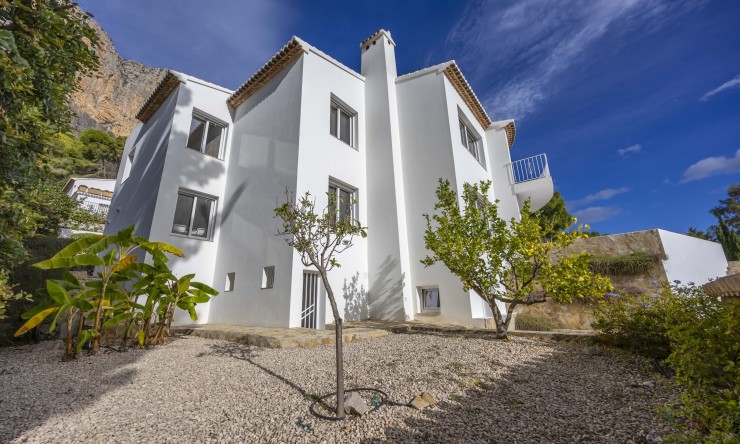 Resale - Villa -
Jávea / Xàbia - Montgó - Ermita