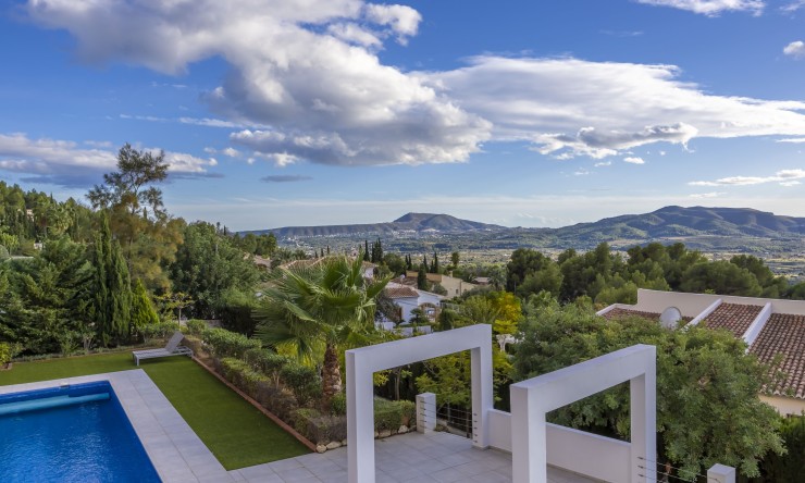 Resale - Villa -
Jávea / Xàbia - Montgó - Ermita