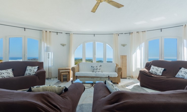 Resale - Villa -
Benitachell - Cumbre del Sol