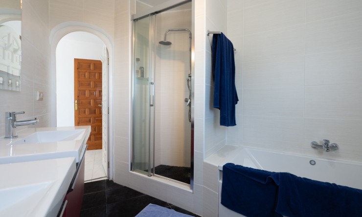 Resale - Villa -
Benitachell - Cumbre del Sol