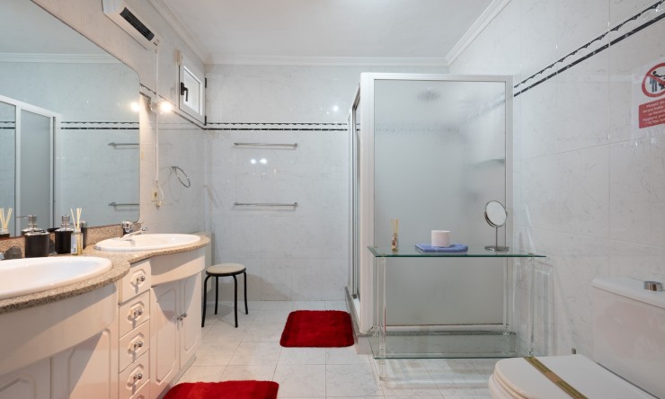 Resale - Villa -
Benitachell - Cumbre del Sol