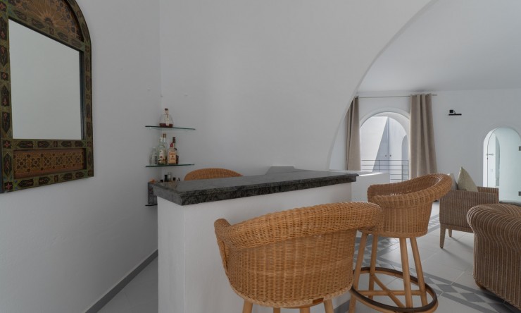 Rynek Wtórny -  -
Oliva