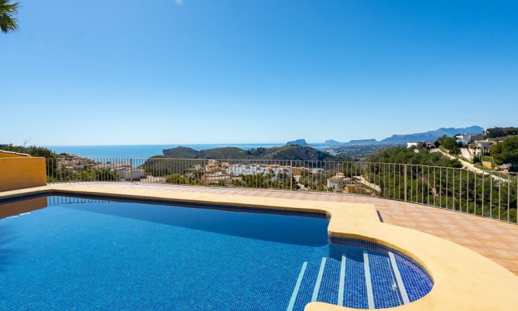 Resale - Villa -
Benitachell - Cumbre del Sol