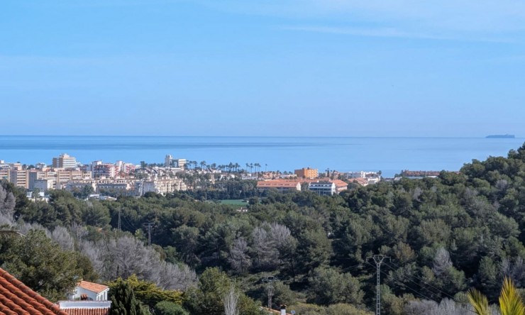 Resale - Land -
Jávea - Sol del este