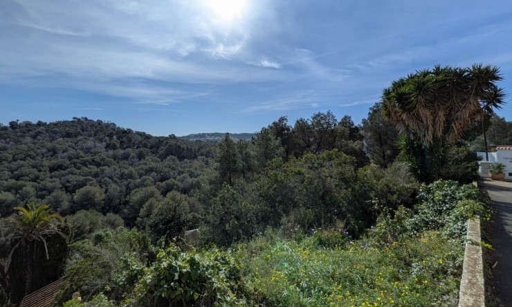 Resale - Land -
Jávea - Sol del este