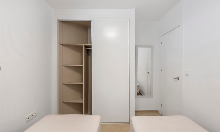 Rynek Wtórny - Willa -
Orihuela Costa - Cabo roig - La Zenia