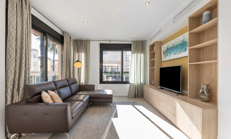 Rynek Wtórny - Willa -
Orihuela Costa - Cabo roig - La Zenia