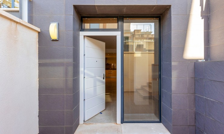 Rynek Wtórny - Willa -
Orihuela Costa - Cabo roig - La Zenia