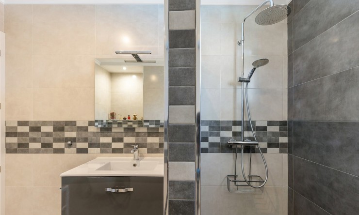 Resale - Villa -
Orihuela Costa - Punta Prima