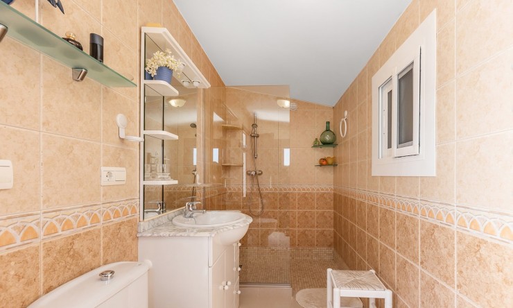 Resale - Villa -
Orihuela Costa - Punta Prima