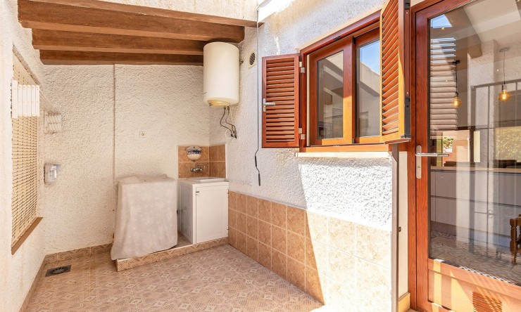 Resale - Villa -
Orihuela Costa - Punta Prima