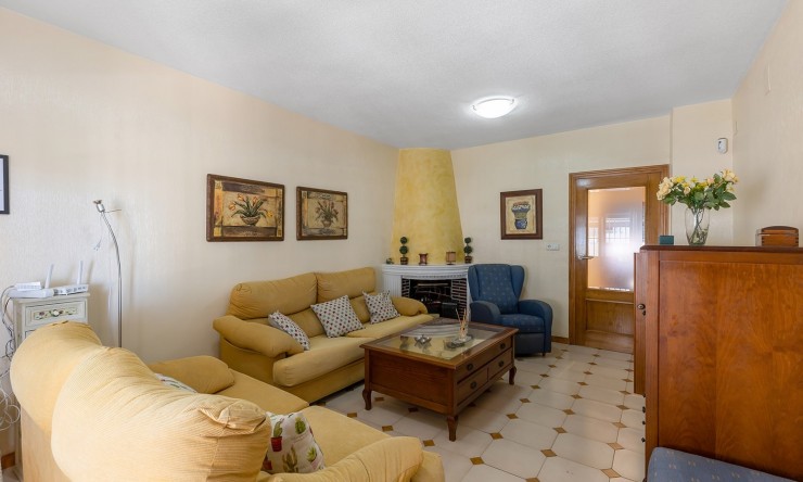 Resale - Villa -
Orihuela Costa - Punta Prima