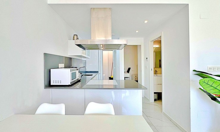 Resale - Duplex -
Los Balcones