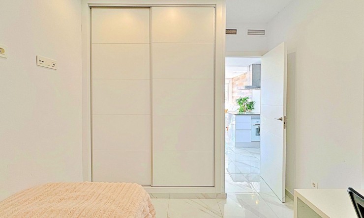 Resale - Duplex -
Los Balcones