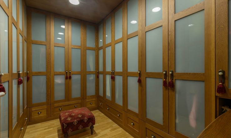 Resale - Villa -
Torrevieja