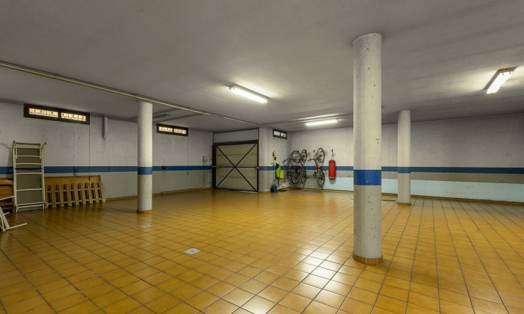 Resale - Villa -
Torrevieja