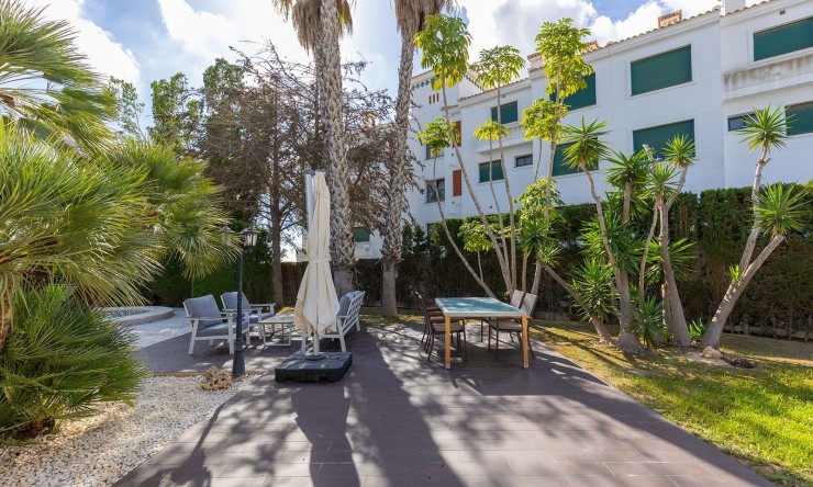 Reventa - Villa -
Villamartin