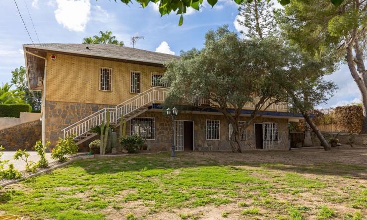 Reventa - Villa -
Villamartin