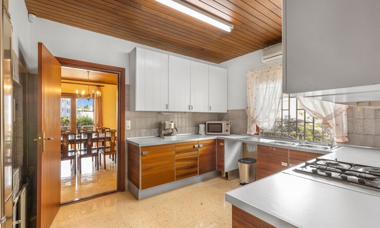 Reventa - Villa -
Villamartin