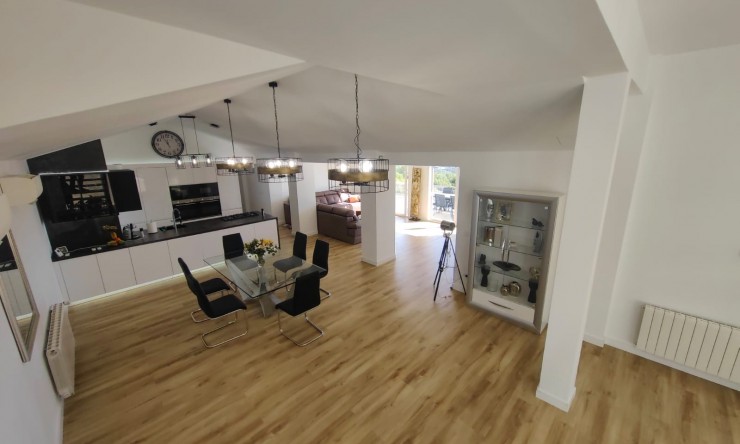 Resale - Villa -
Calpe / Calp - Oltamar - Cucarres