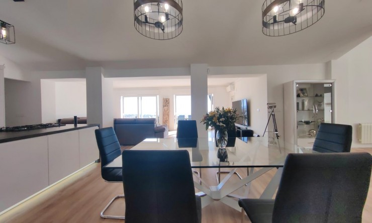 Resale - Villa -
Calpe / Calp - Oltamar - Cucarres