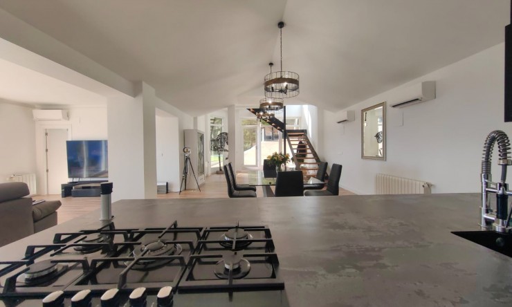 Resale - Villa -
Calpe / Calp - Oltamar - Cucarres