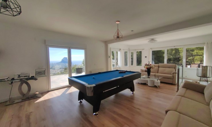 Resale - Villa -
Calpe / Calp - Oltamar - Cucarres