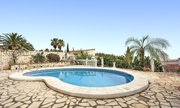 Rynek Wtórny - Willa -
Denia - La Pedrera - Vessanes