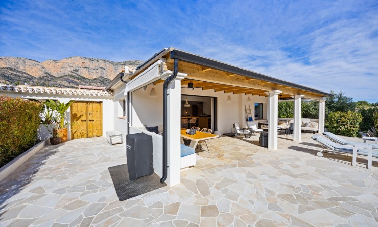 Resale - Villa -
Jávea / Xàbia - Montgó - Ermita