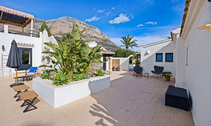 Resale - Villa -
Jávea / Xàbia - Montgó - Ermita