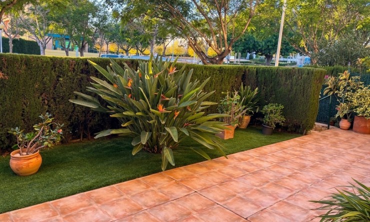 Resale - Apartment -
Jávea / Xàbia - Puerto