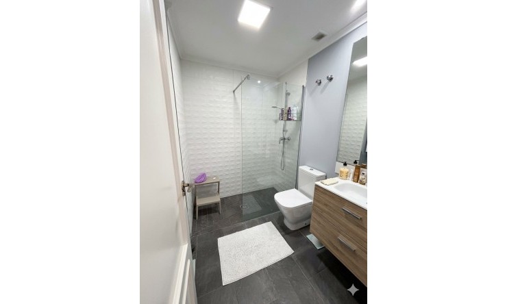 Resale - Apartment -
Jávea / Xàbia - Puerto